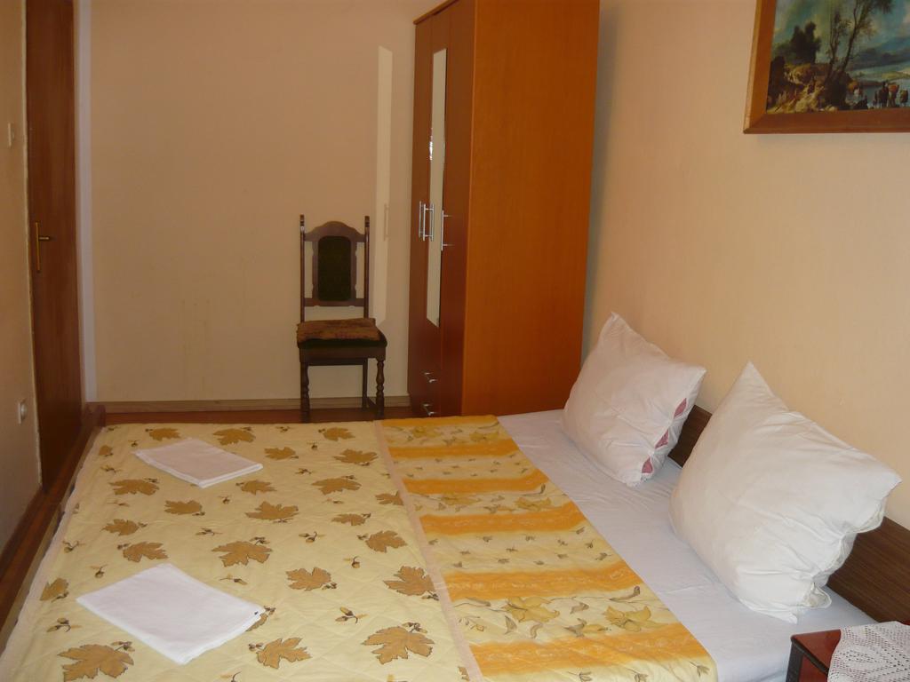 Rooms Banicevic Risan Pokoj fotografie